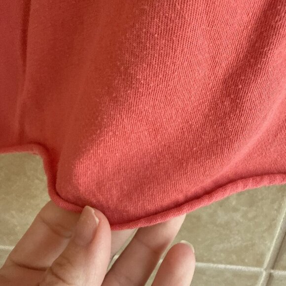 GM Officially Licensed Women’s Sm Cropped T-Shirt Chevrolet Camaro Bumblebee Car - Picture 4 of 9